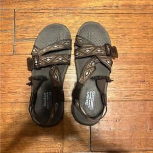 Skechers Brown Geometric Strap Sandals
